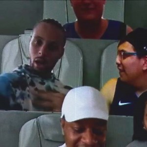 327K views · 3.7K reactions | Stephen Curry and other Curry family members showed up in the Dallas Mavericks' virtual stands to cheer on Seth Curry. | NBA on ESPN | Facebook