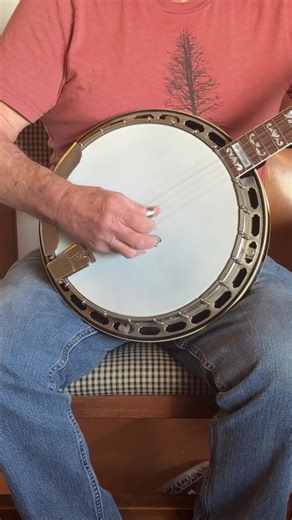1932 Gibson TB-1 conversion. 93 years of soul in every note. This one found a home but more prewar Gibsons coming soon. #banjo #gibsonbanjo #prewarbanjo #vintageinstruments #bluegrass #sold