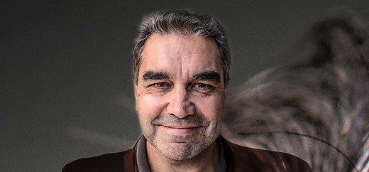Dr Andrew Peters