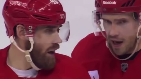 With 1 minute left in a blowout, Pavel Datsyuk did something hockey had never seen
