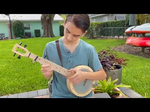 Magic Fluke Firefly 5 String Banjo with Left Handed Setup
