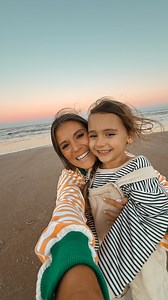 456K views · 10K reactions | One thing about me is I will absolutely cut my hair with some rusty kitchen scissors ✂️  Flashbacks to giving myself “side bangs” in middle school…  if you’re my hairdresser keep scrolling!!!  • • #caseyandkaci #hairtutorial #funny #viral #sahm | Casey and Kaci Driggers | Facebook