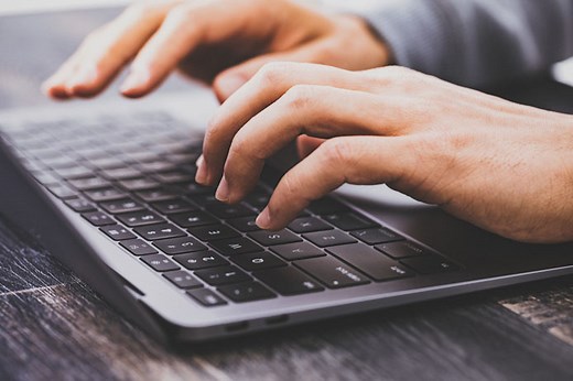 Windows10でキーボードで文字を打つ度「ピッ」と音が鳴る時の対処法