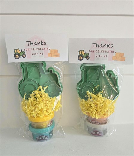 Tractor Birthday Party Favor | Farm Party Play Dough Kit | Tractor Party Favors | Farm Class Gifts | Sensory Play Dough Favor - Etsy