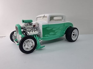 1932 FORD HOT ROD BLOWN COUPE LIMITED TO 210 PISCES MADE BY ACME DDA COLLECTIBLES 1/18 DIECAST CAR