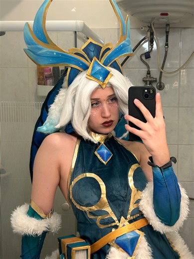 I was in fact, really busy being a girly pop 🦌🦋 #lillia #centaur #leagueoflegends #lolcosplay #cosplay