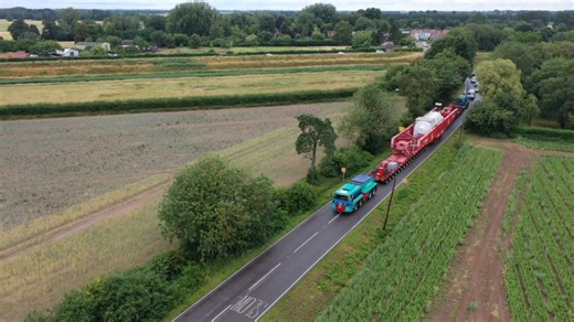 One of the biggest loads ever moved on the British roads…. A mere 700Tons! #massiveload #massiveloads #massiveloadcapacity #heavyhaulage #HeavyHaulage #heavyhaulagepilot #heavyhaulageuk #heavyhaulagetrucks #trucks | Lee Elliott Truck Photography