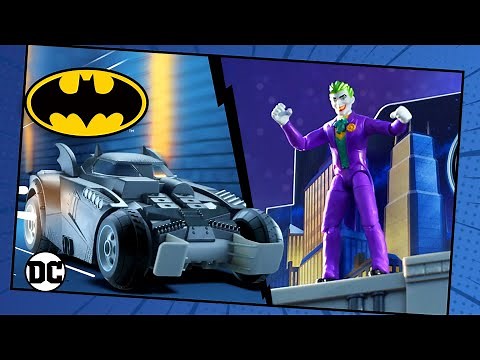 Batman jumps into action with the 3-IN-1 BATCAVE!
