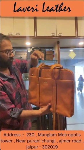 The Ultimate Minimalist Laptop Bag (What’s In My Tech Bag 2026)