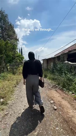 dora the explorer 🙂‍↔️ @rannrann @Adilfi Risma