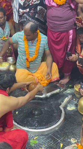 12/04/26 Har Har Mahadev 🙏🏻🔱#baidyanathdham #shivpuja #babamandir #babadham