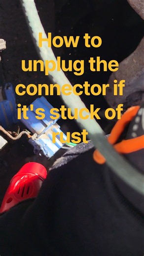 under 1min remove the upstream oxygen sensor on Honda civic 2001 to 2005 #honda #civic
