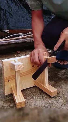Woodworking craftsmanship for making small stools 🪑🛠️🧐