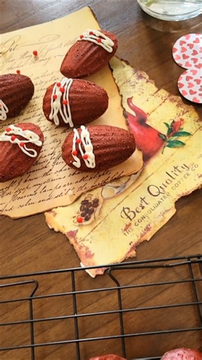 Madeleines 😍 #valentinesday