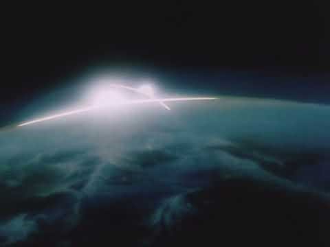 機動戦士ガンダム（劇場版）「砂の十字架」やしきたかじん （1981）