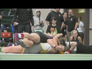 GIRLS WRESTLING
