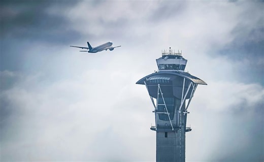 If you are a gamer, US Air Traffic Control wants you to apply immediately