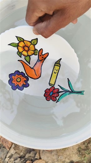 ✨ Little fox exploring a world of floating flowers 🦊🌸💧#Shorts #FoxArt #Satisfying