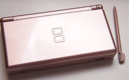 维修更换任天堂NDSL屏幕的方法