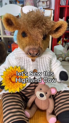 Lisa Pay on Instagram: "What would you name her? 🐄🐮 #cow #sewing #sewingtutorial #softsculpture #bearmaking #dollmaking"