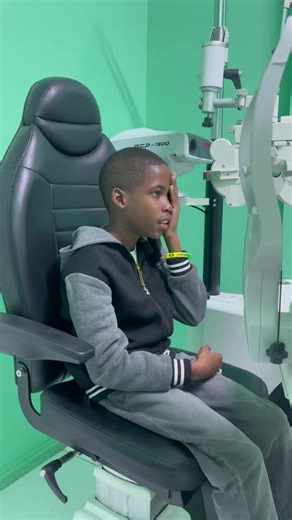 My son’s first eye exam. He’s not happy about wearing glasses🫠but will see how he adjust to wearing them when they are ready😊 Frame 1 or Frame 2?👀😍 Ended the day with Starbucks and earned 10% merchant bonus cashback on top of the automatic 1% cashback. Earn while you spend people. Use my code: CFWNDZN7 to sign up ✨ @shopgiftme.com #fyp #firsteyeexam #usegiftme #cashback #momvlog