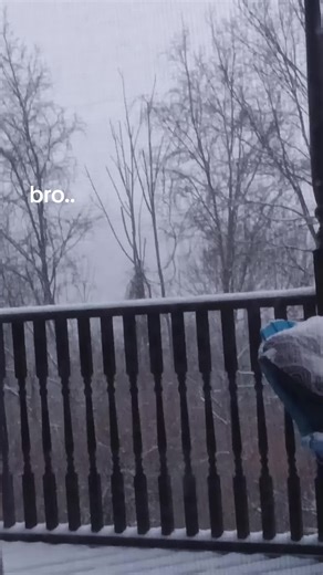 Emory$45 (@emory4577)’s videos with I smell snow - ☆