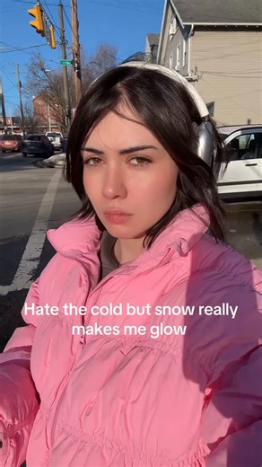 Violette Vaine | Nature’s light reflector | Instagram