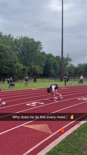 Any tips for my start?#track#altonklopfenstein#fyp#viral#prank | track