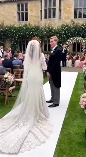 Wedding Dress Disaster Causes Chaos at Ceremony
