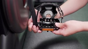 BUCKLOS Bike Pedals with Toe Cages and Straps - Bicycle Toe Clips Cage Compatible with Peloton Bike for Regular Shoes Indoor Exercise/Outdoor Cycling (9/16'' Aluminum)