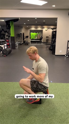 #lunging #strengthtraining #lunges #workouttips #balance