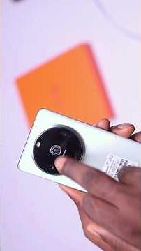 Have you used a phone with a secondary screen before ? 🫣🫣 ! This is the Fossibot s3 pro