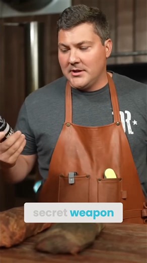 Jeremy Yoder’s secret to the perfect sear? A generous spray of our Wagyu Beef Tallow to create a high smoke point for your meat and add a rich, flavorful layer to its surface. 🔥 Tap to shop Wagyu Beef Tallow! 📷: @madscientistbbq | South Chicago Packing