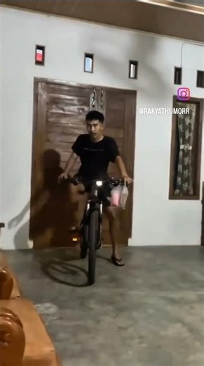 ALSO, YOU HAVE A LOT OF STYLE #funny #laughing