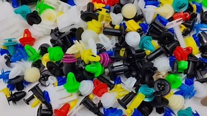 Car Clips Car Plastic Rivets Fasteners Car Push Retainer Clips Universal 300 PCS Mixed Auto Retainer Fastener Rivets Clips Set Used for Auto Bumper Fender Trim Door Panel Shield