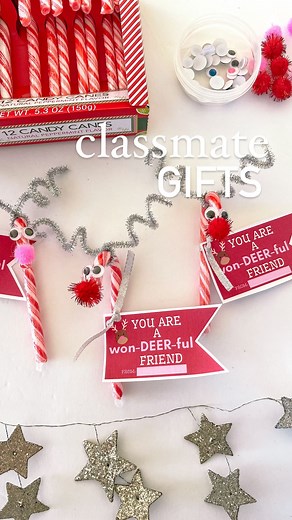 Reindeer candy canes 🥰 Adorable affordable holiday treat idea for the little ones. These would be great for class favors or Christmas party favors. I made these for my classmates when I was a kid every year around Christmas, so they bring back memories. For teacher, this would be fun to give to students. I have a printable that say “you are a won-deer-ful student”. What I used: Candy canes from @dollartree googly eyes Silver pipe cleaners from @dollartree Pom pom from @dollartree Comment “link”