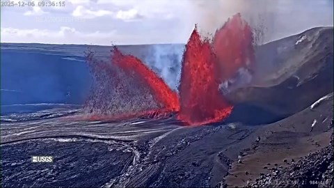 Mount Kilauea Halemaʻumaʻu eruption on Hawaii's Big Island has resumed