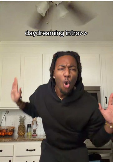 Daydreaming: Harry Styles' New Song Insights