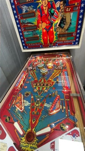 LOT #51 - 1978 BALLY THE SIX MILLION DOLLAR MAN PINBALL MACHINE