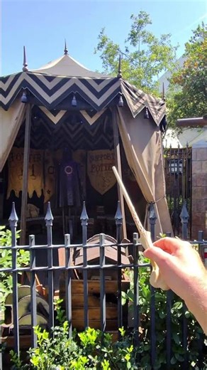 Dueling Dummy At Harry Potter World