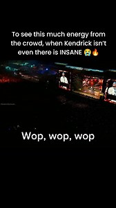 And drake still thinks that Bots pushing this song 😂 . #notlikeus #kendricklamar #mustard #dj #crowdsinging #crowd #liveperformance #livesinging #drake #goosebumps #basicallymusic | Basicallymusic