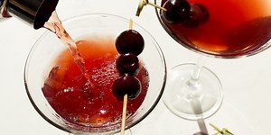 Your Essential Guide To Making A Foolproof Cherry Cosmo