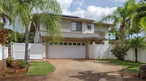 2K views · 82 reactions | Take a look at this insider’s guide to the top vacation rental markets - a must-read for anyone buying a vacation home. To learn more, speak with a real estate expert at 888.847.3340. | Vacasa | Facebook