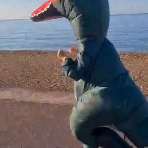 Make 2025 the year of achieving something extraordinary. Find your event today and make the miles count for the 10 million people living with arthritis. | Arthritis UK