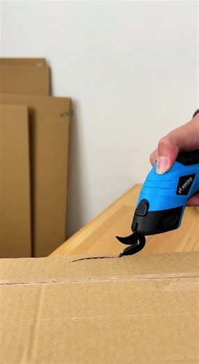 3.7V Rechargeable Electric Scissors with 2000mAh Battery Alloy Steel Cutter Head Handheld Non-Woven Fabric Cutting Machine USB Charging Cable Included