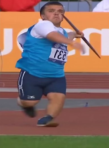 #viral #viralvideo #funny #haha #javelinthrow #olimpiadetokyo2020 #dwarf #toothpick #running #olimpicgames