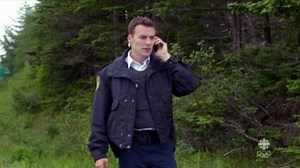 Watch Republic of Doyle Season 5 Episode 2 - The Overpass