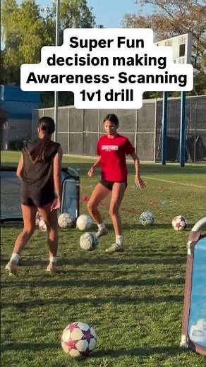 Watch this super fun 1v1 competitive game from Friday 🔥⚽️ Two players compete inside a 10x10 grid