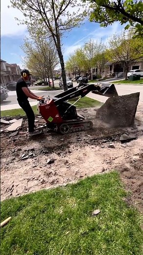 How to Demolish an Asphalt Driveway?