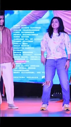 Mamitha Baiju Rocks the Stage with Oorum Blood Dance | Must Watch! #Mamitha Baiju#shorts#dude